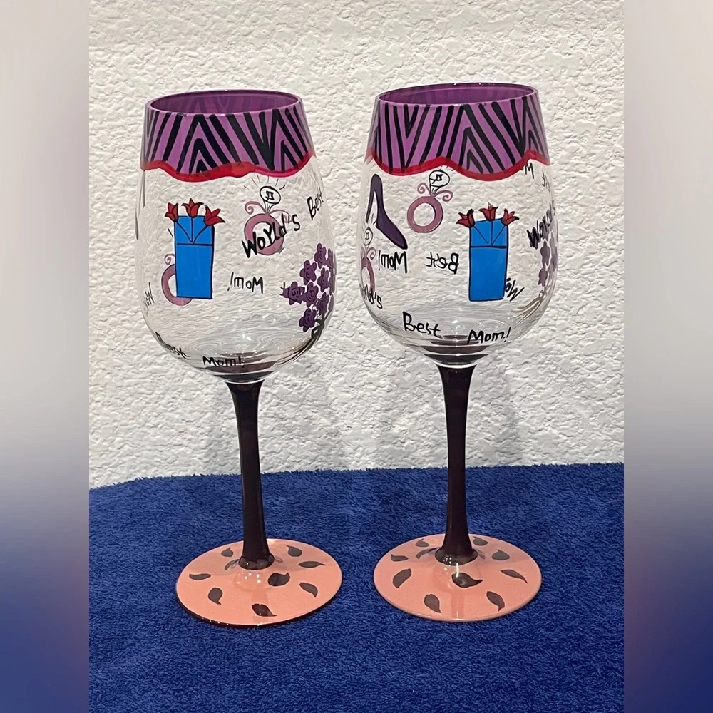 NOB World’s Best Mom Handpainted‎ Wine Glass.